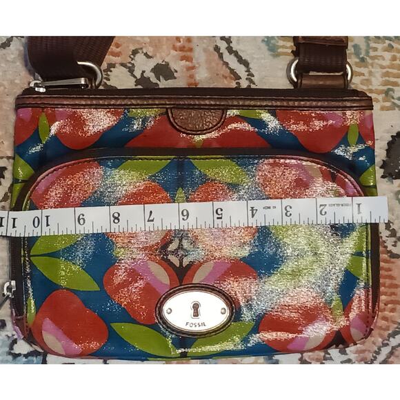Fossil Key-Per Crossbody coated canvas Bag Brown Floral w/adjustable strap - Picture 3 of 9
